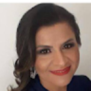 Meet your Posher, Jeanne lira